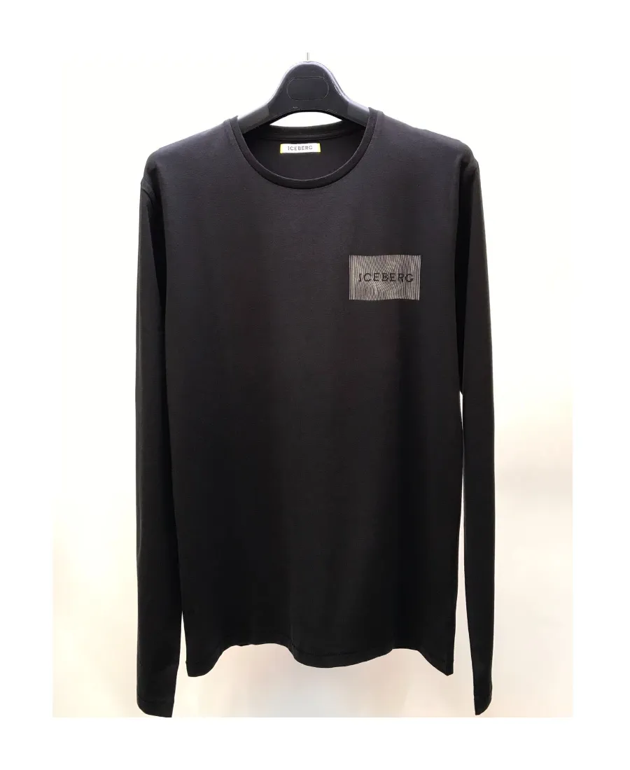 Logo Long-Sleeved T-Shirt