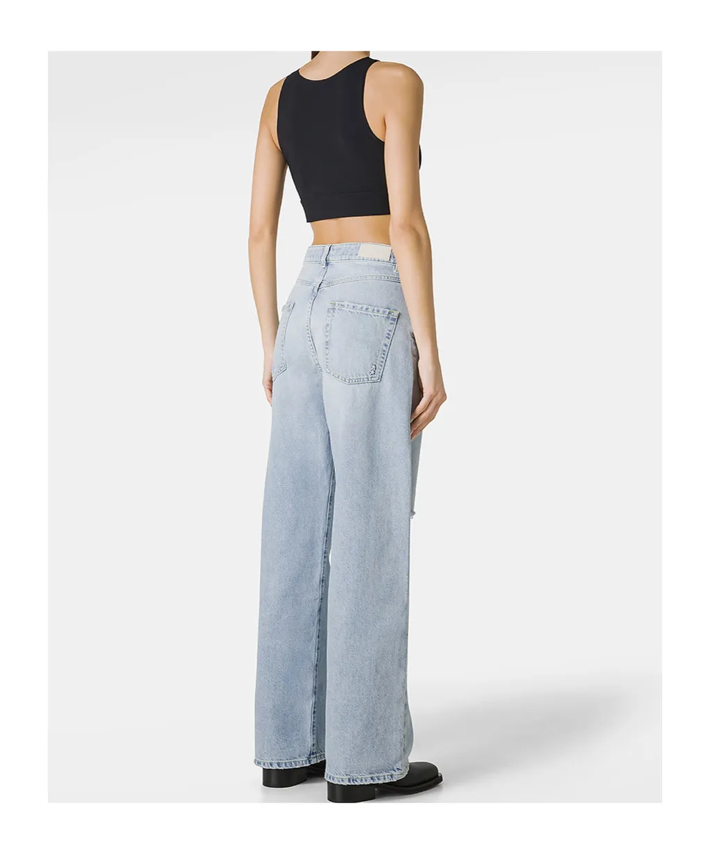 Poppy Ripped Jeans With Logo Patch