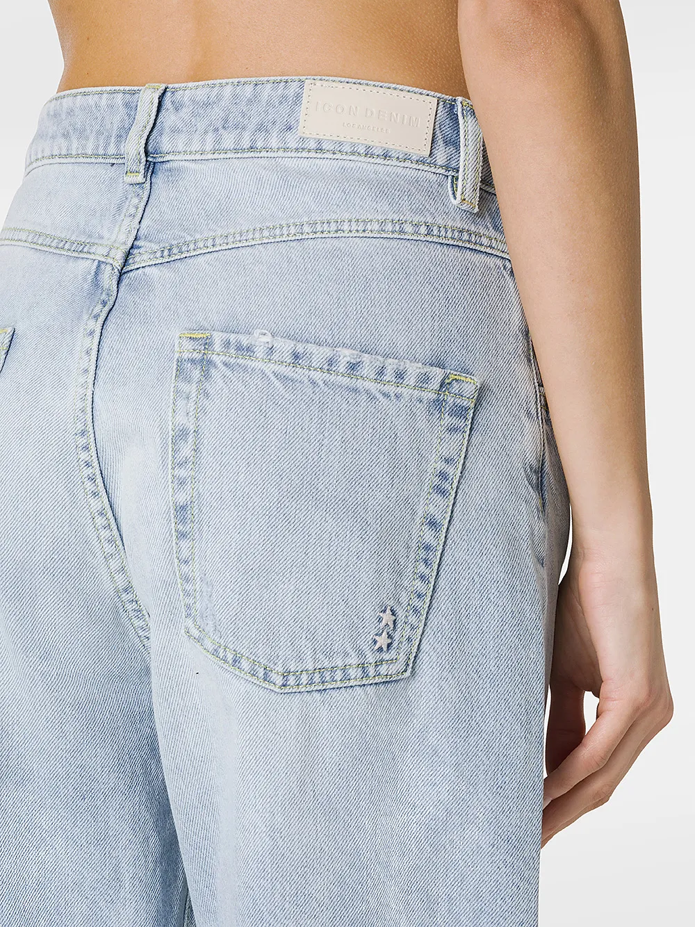 Poppy Ripped Jeans With Logo Patch