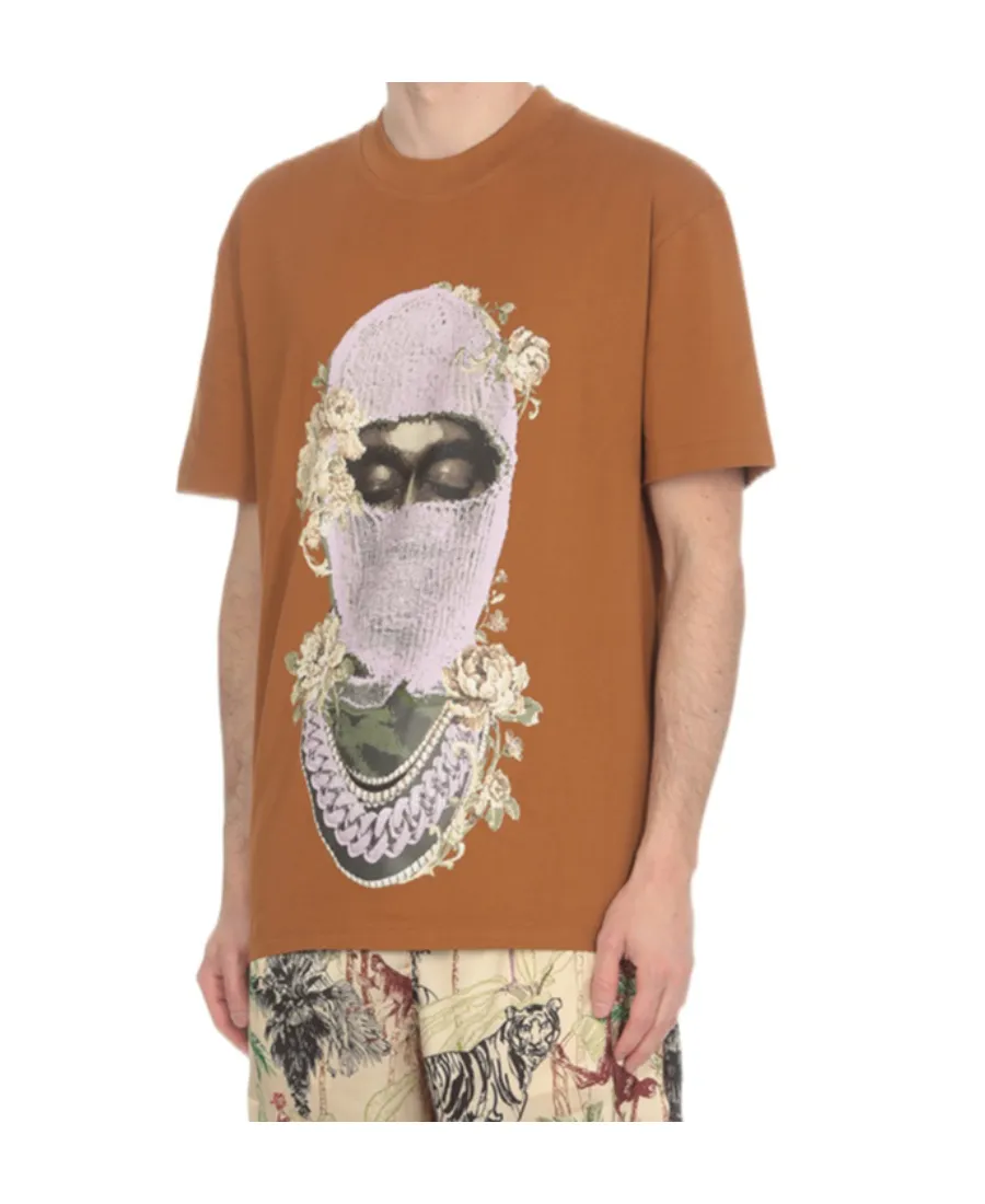 Short-Sleeved T-Shirt