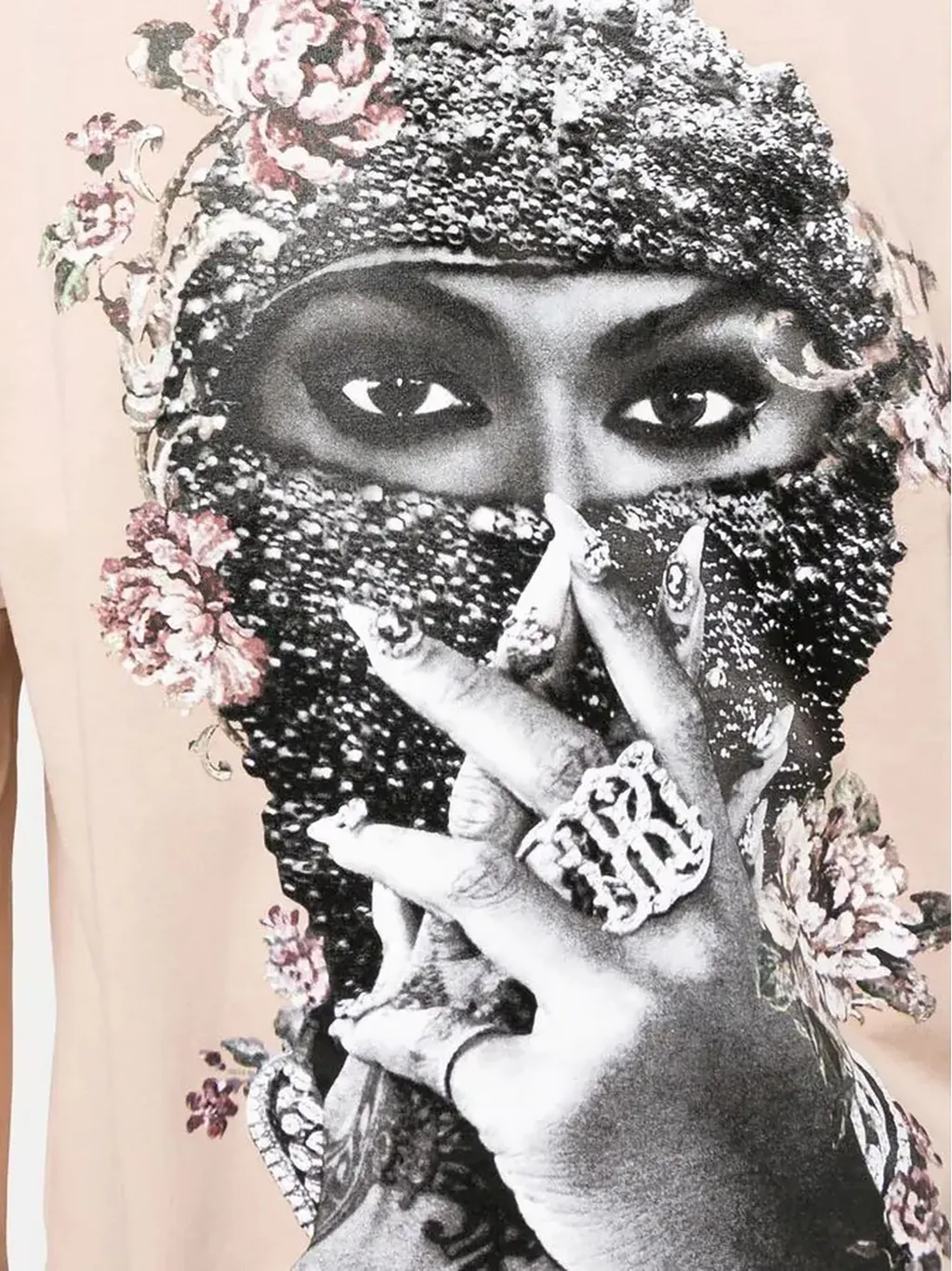 Graphic-Print T-Shirt