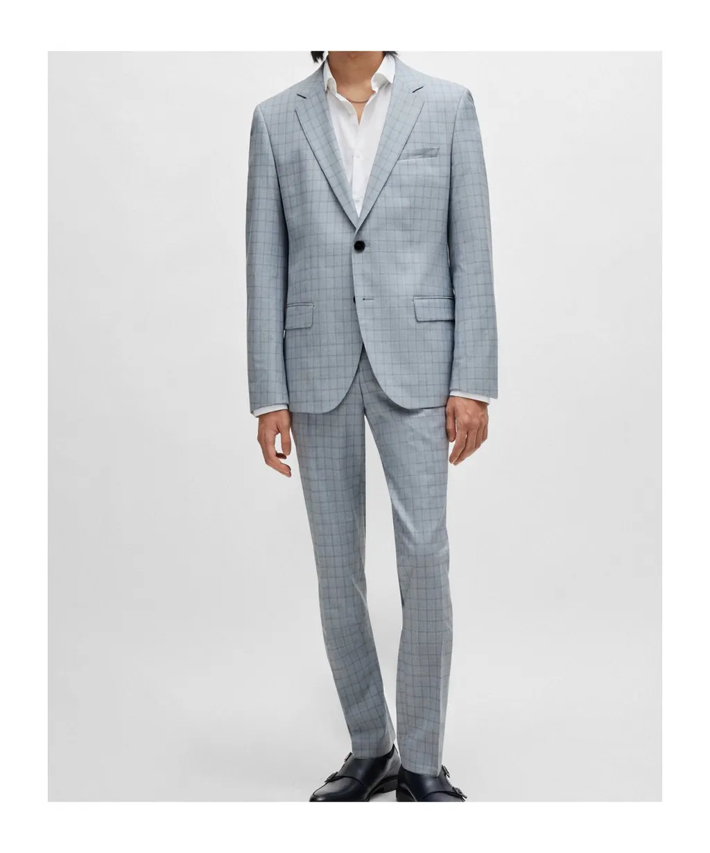 Long-Sleeved Suit
