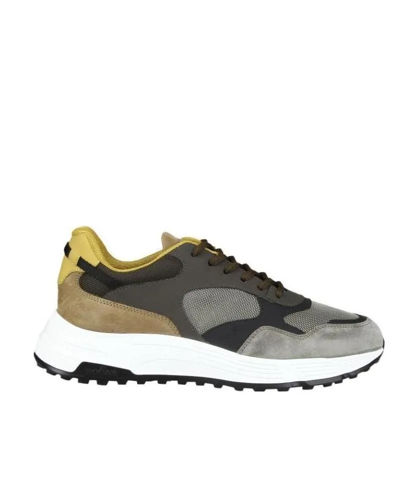 Hyperlight Lace-Up Sneakers