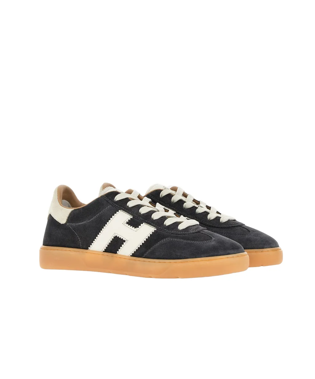 H647 Logo-Patch Low-Top Sneakers