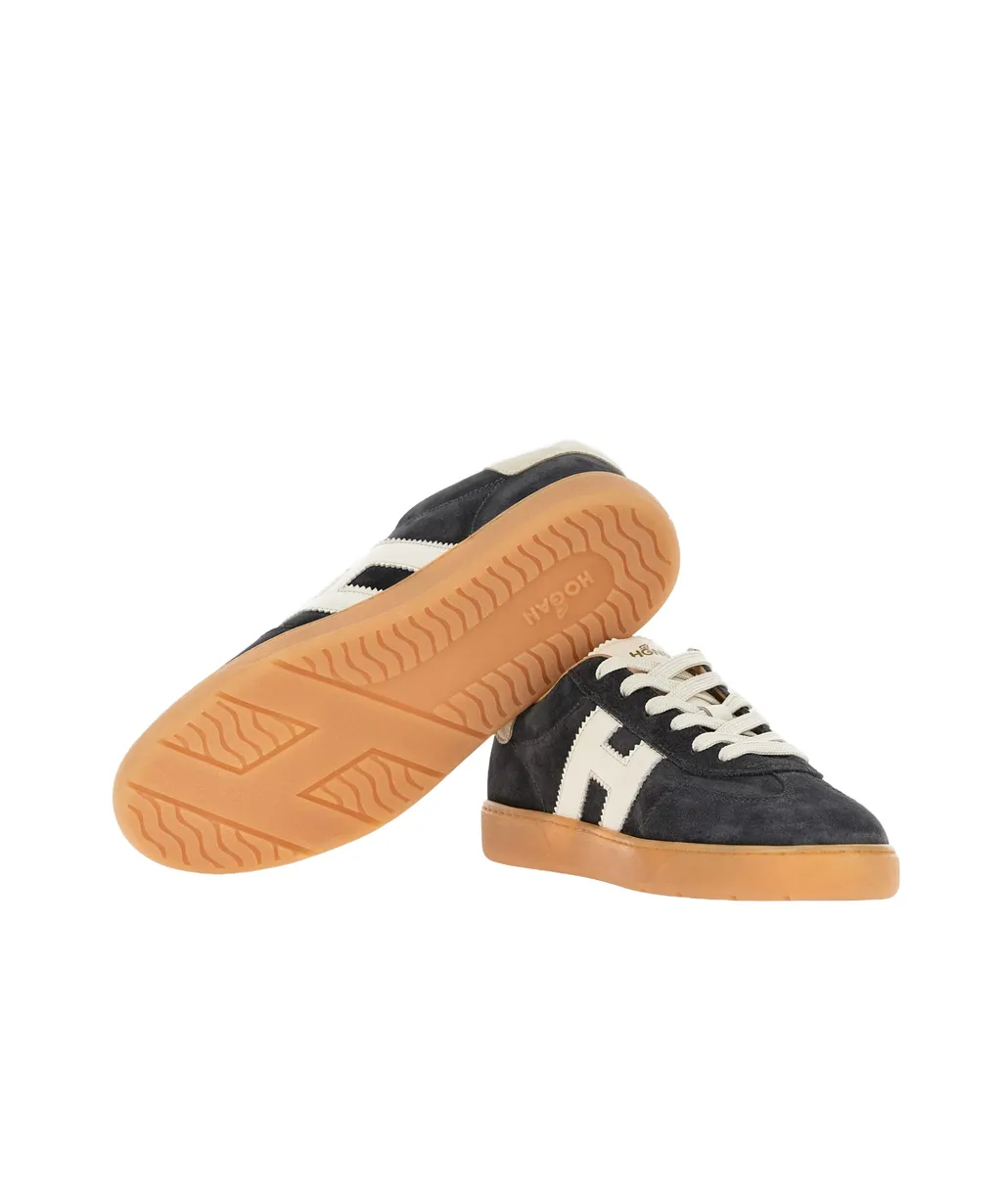H647 Logo-Patch Low-Top Sneakers