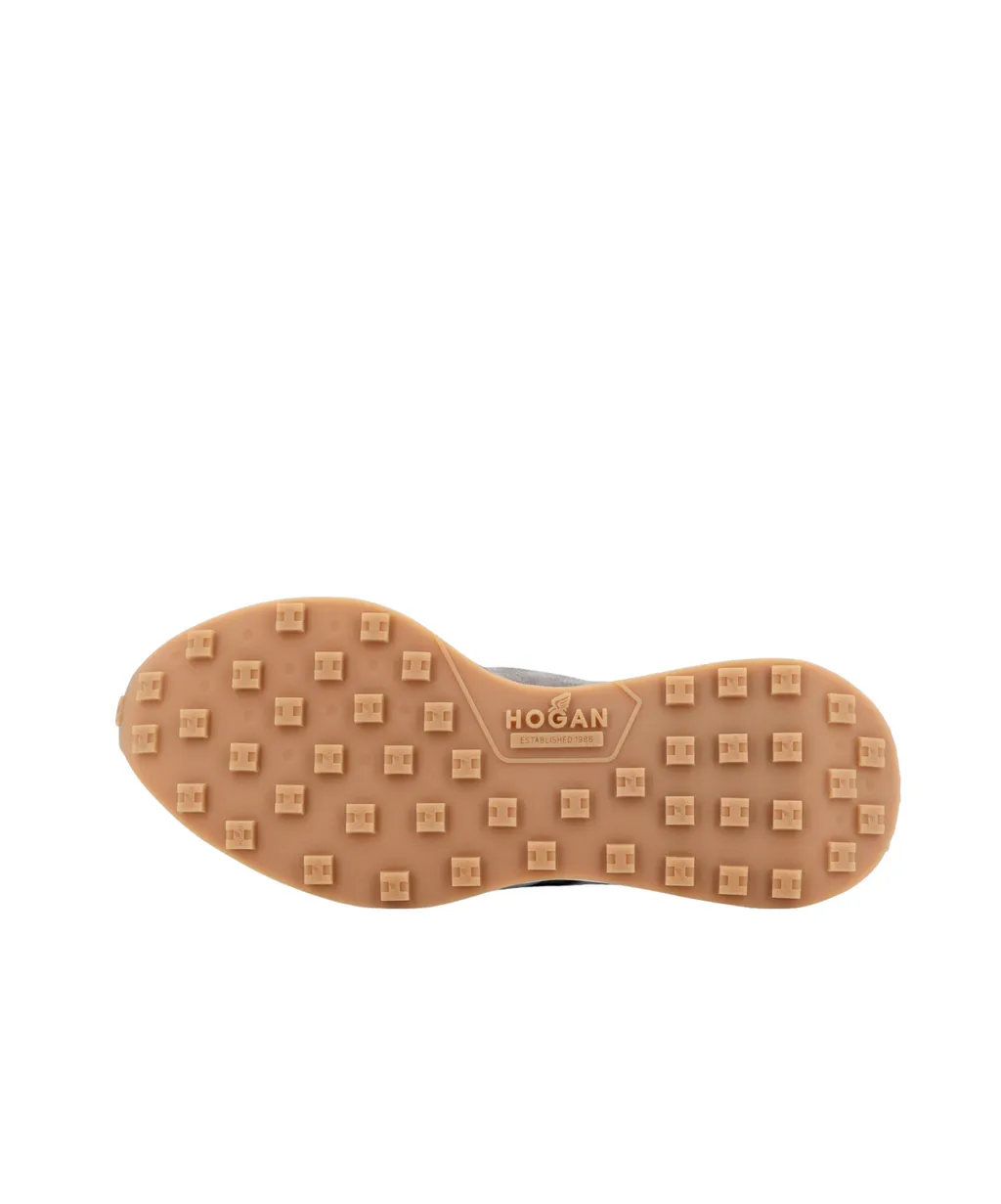 Low-Top Sneakers