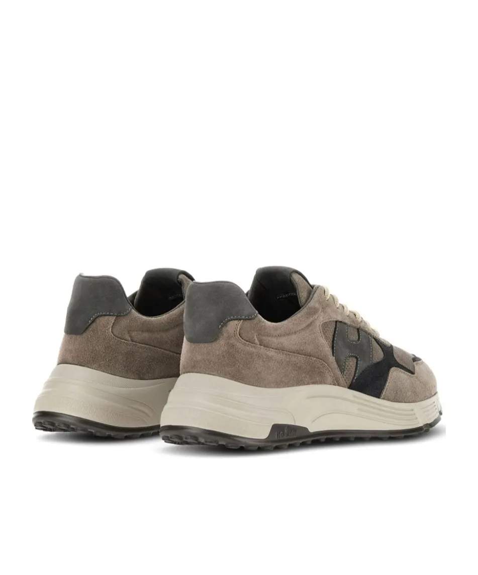 Hyperlight Side Logo Patch Sneakers