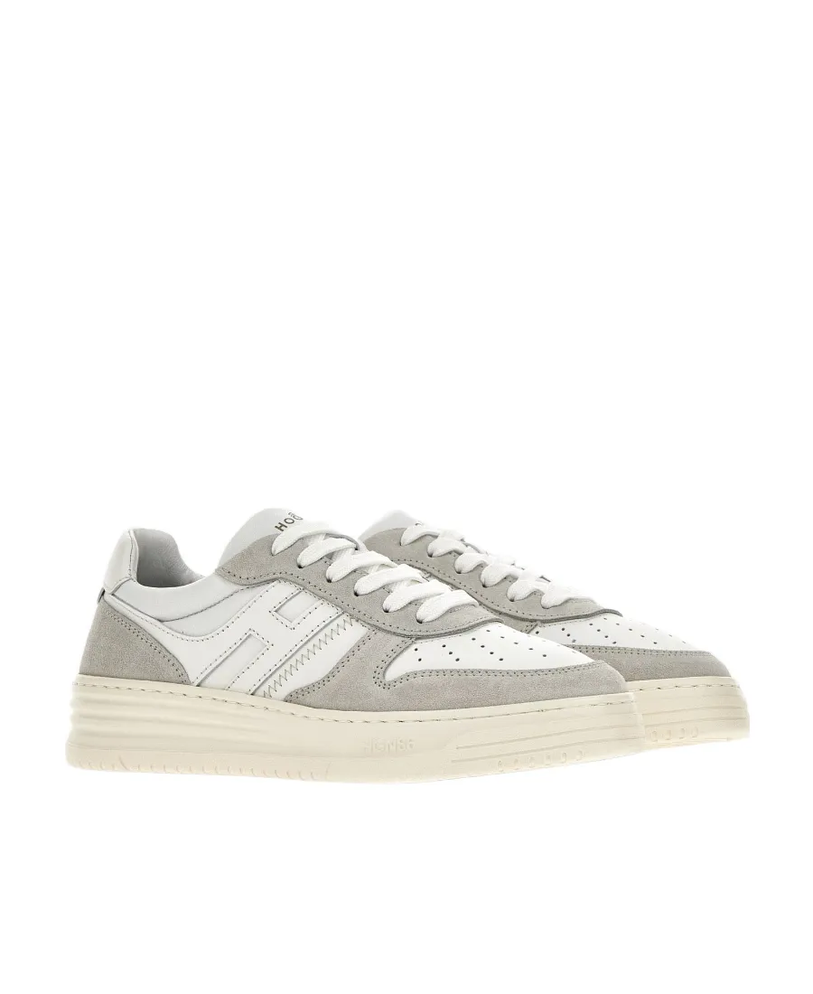 H630 Lace-Up Sneakers