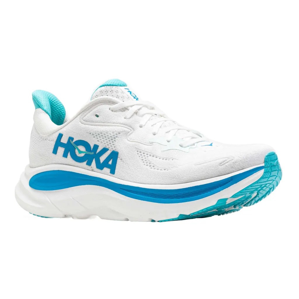 Clifton 10 Lace-Up Sneakers