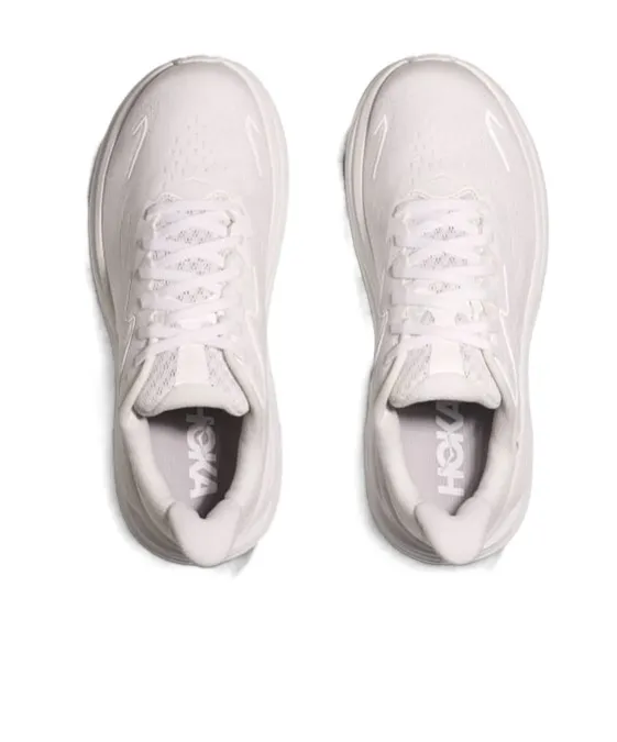 Clifton 10 Sneakers