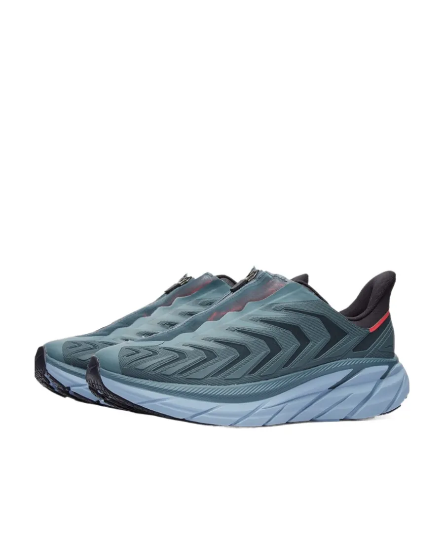 Low-Top Sports Shoes