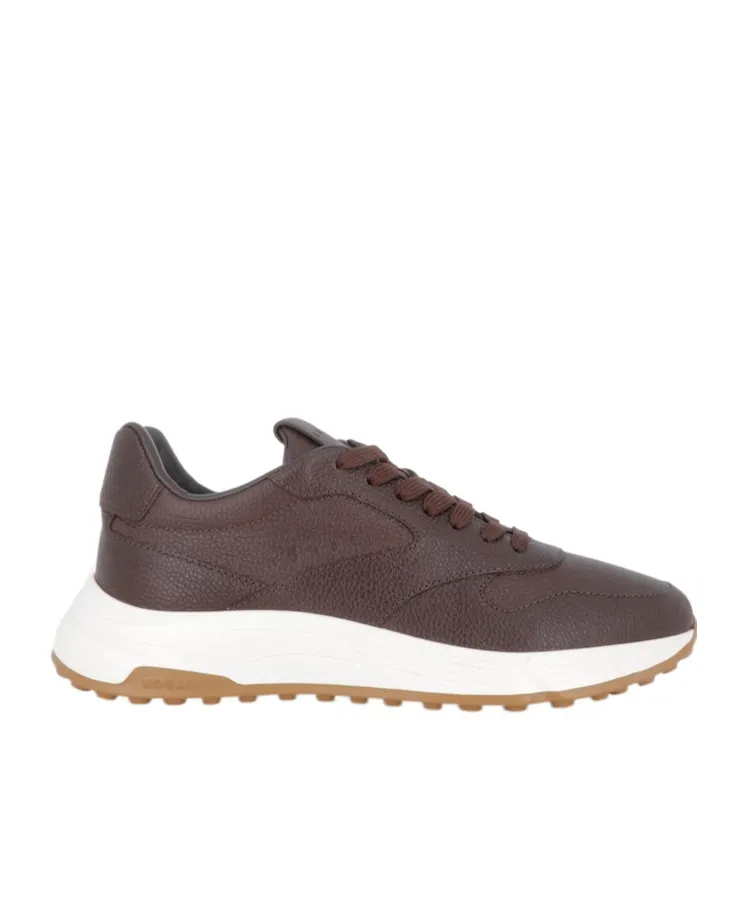 Low-Top Sneakers