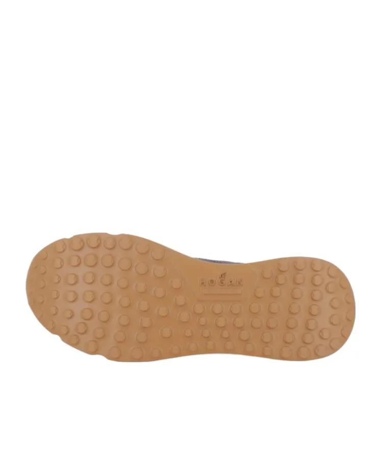 Low-Top Sneakers