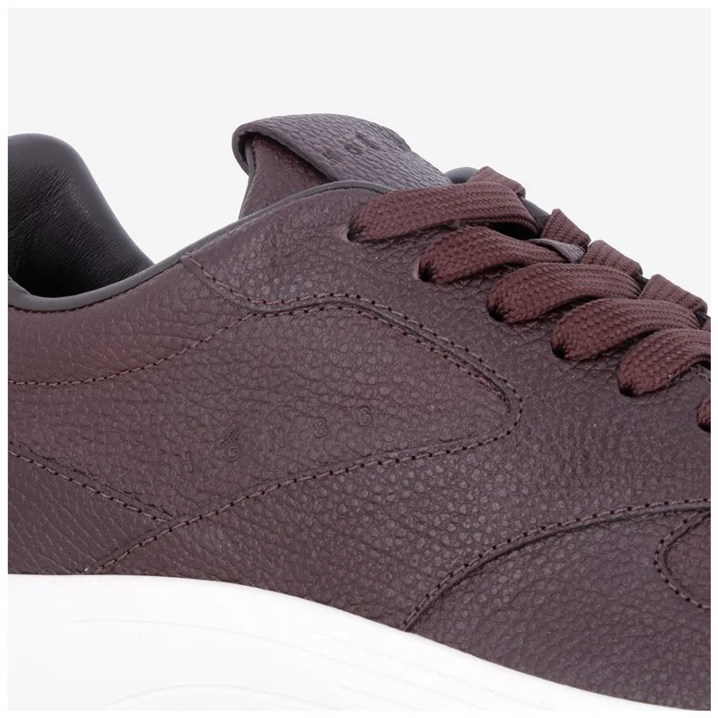 Low-Top Sneakers