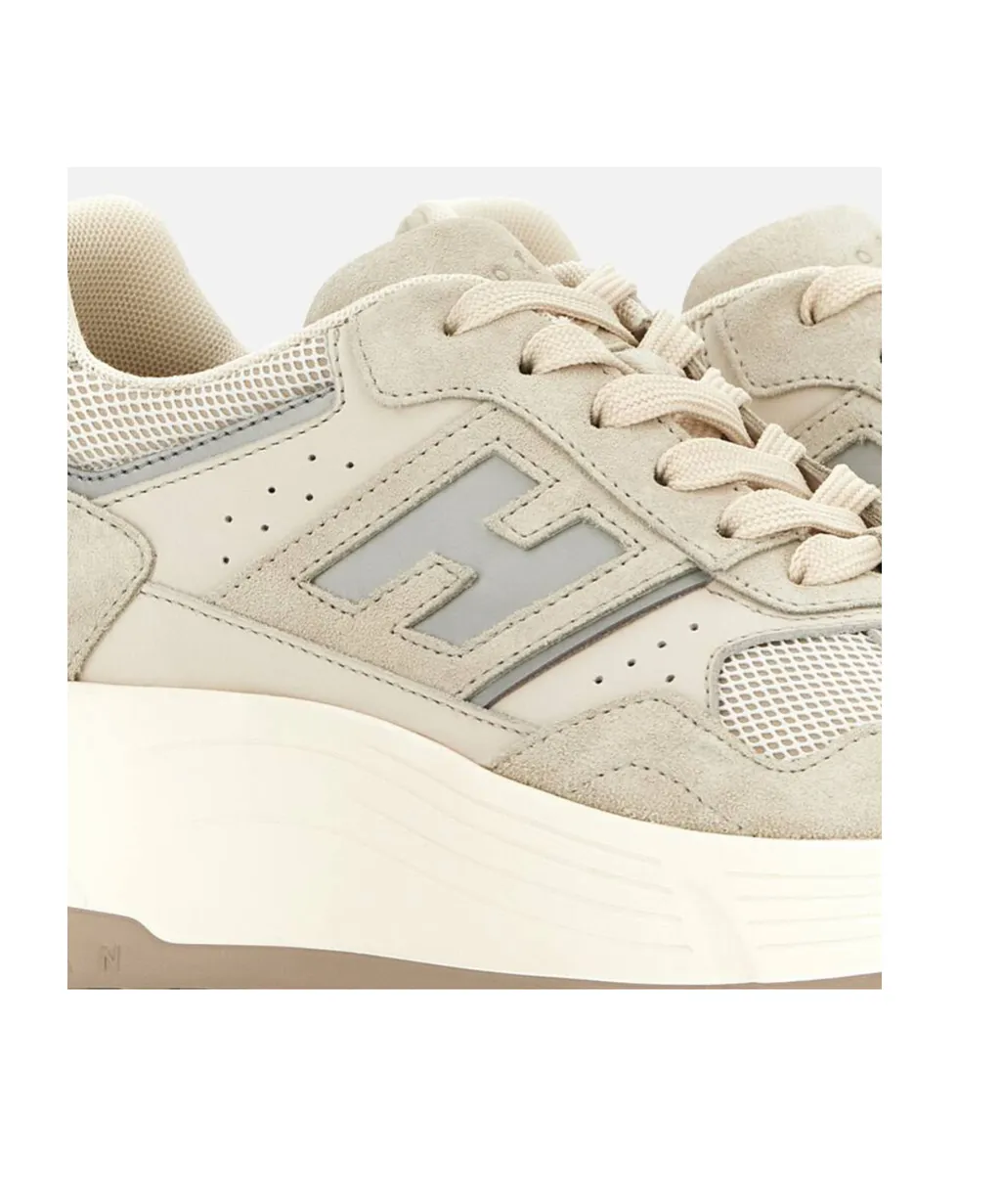 Hi-Fi Lace-Up Sneakers