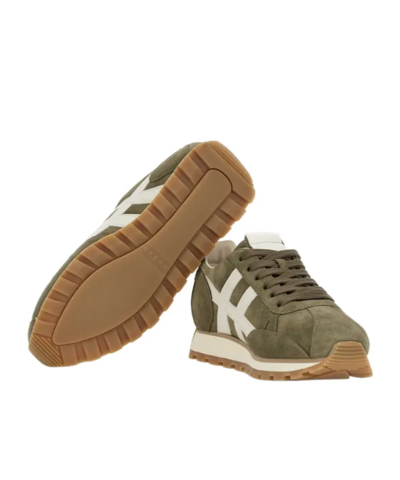 86Er Suede Sneakers