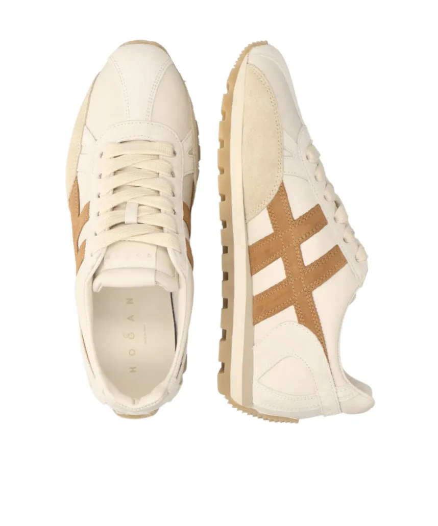 Round Toe Sneakers