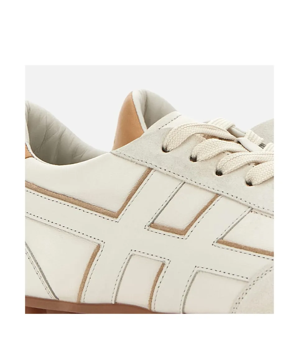 Olympia Sneakers