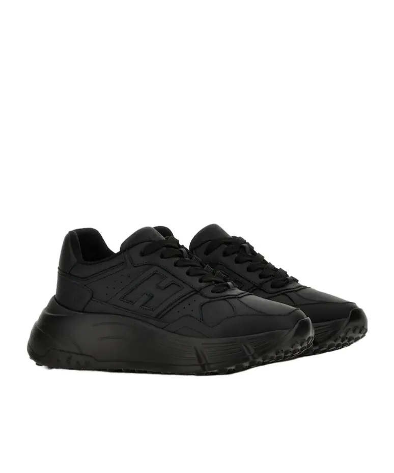 H669 Sneakers