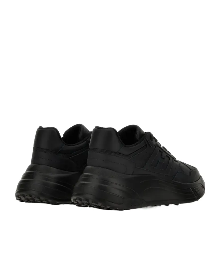 H669 Sneakers