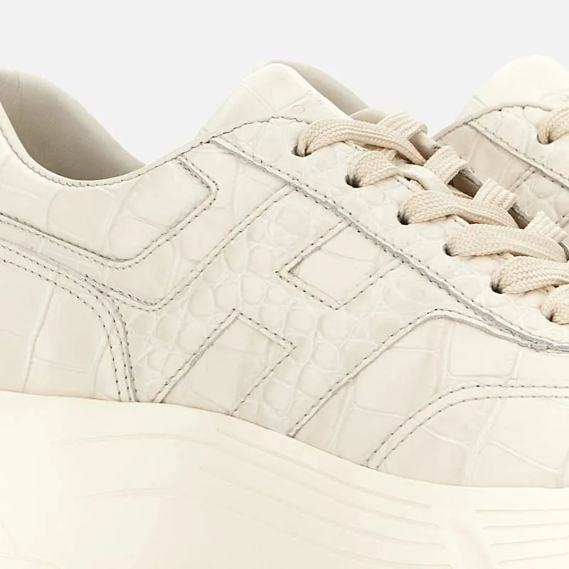 H669 Hi-Fi Sneakers