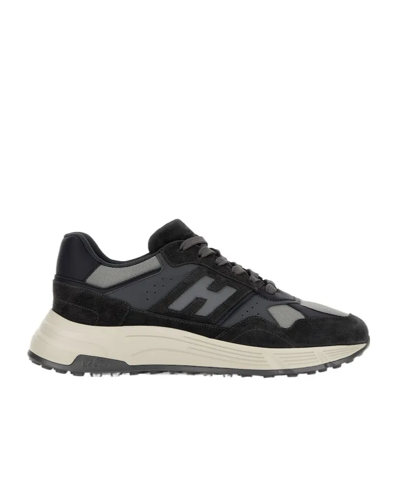 Hyperlight Sneakers