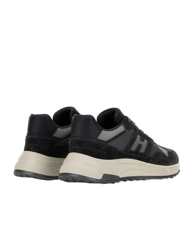 Hyperlight Sneakers