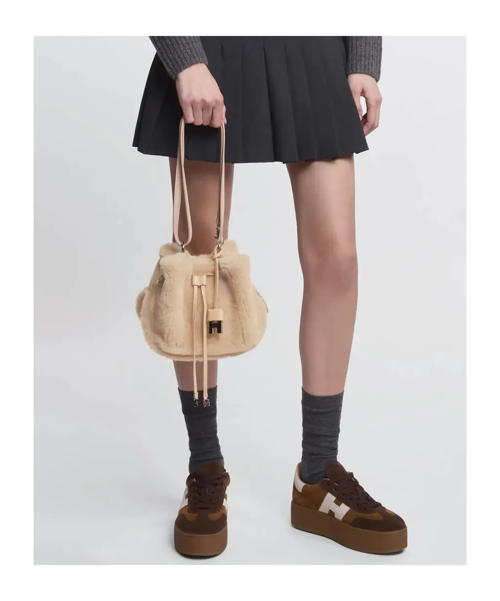 Hocket Bucket Bag