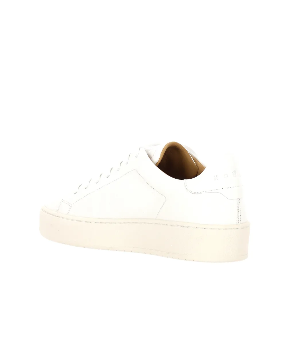 H672 Lace-Up Sneakers