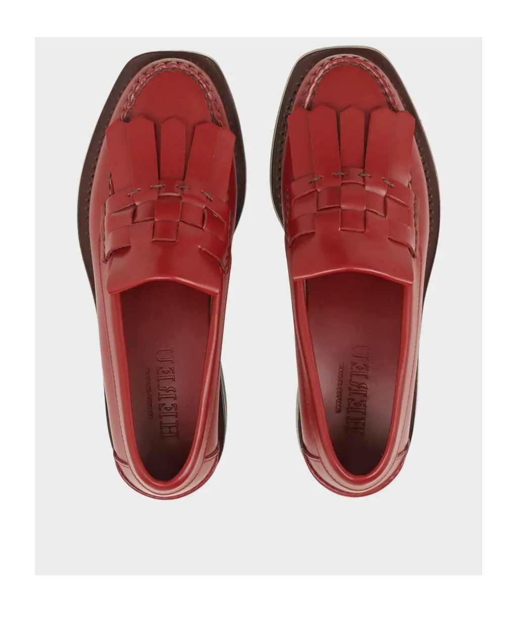 Round Toe Loafers