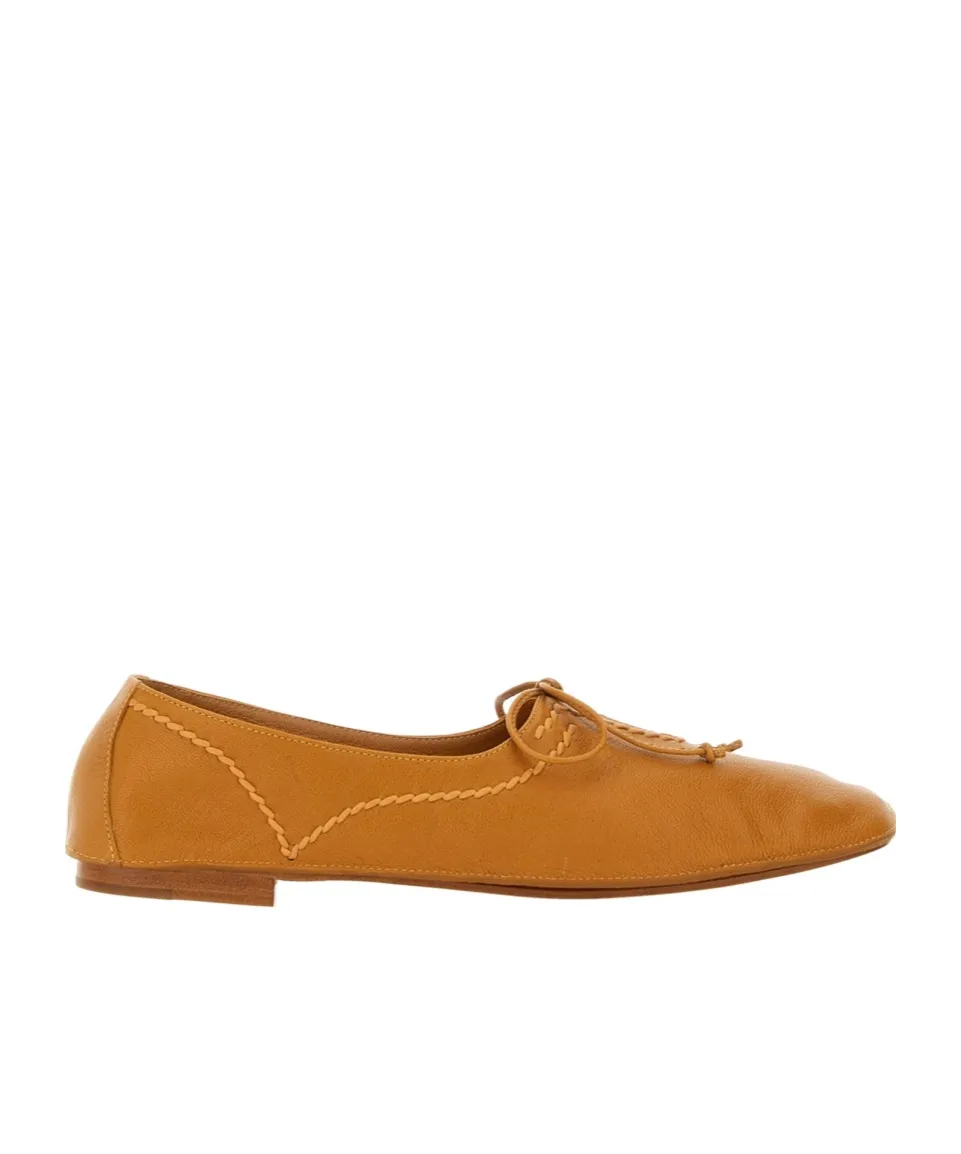 Artisan Bow Detail Flat Shoes
