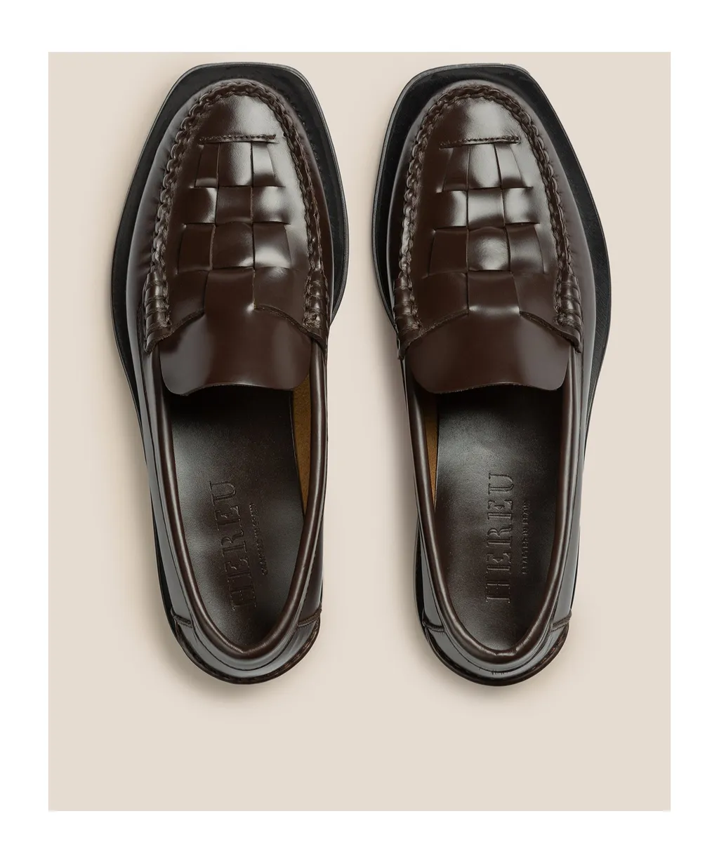 Nombela Loafers