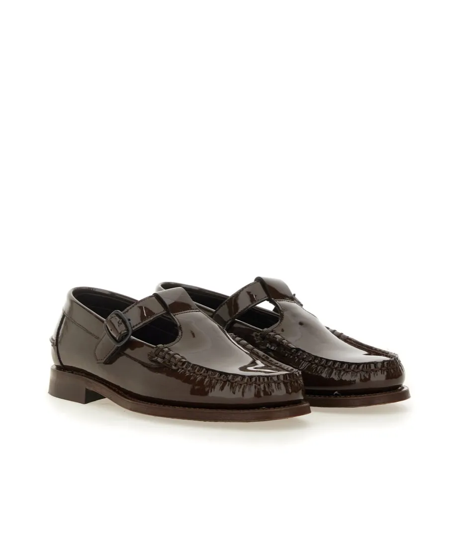 Alber Round-Toe Flat Shoes