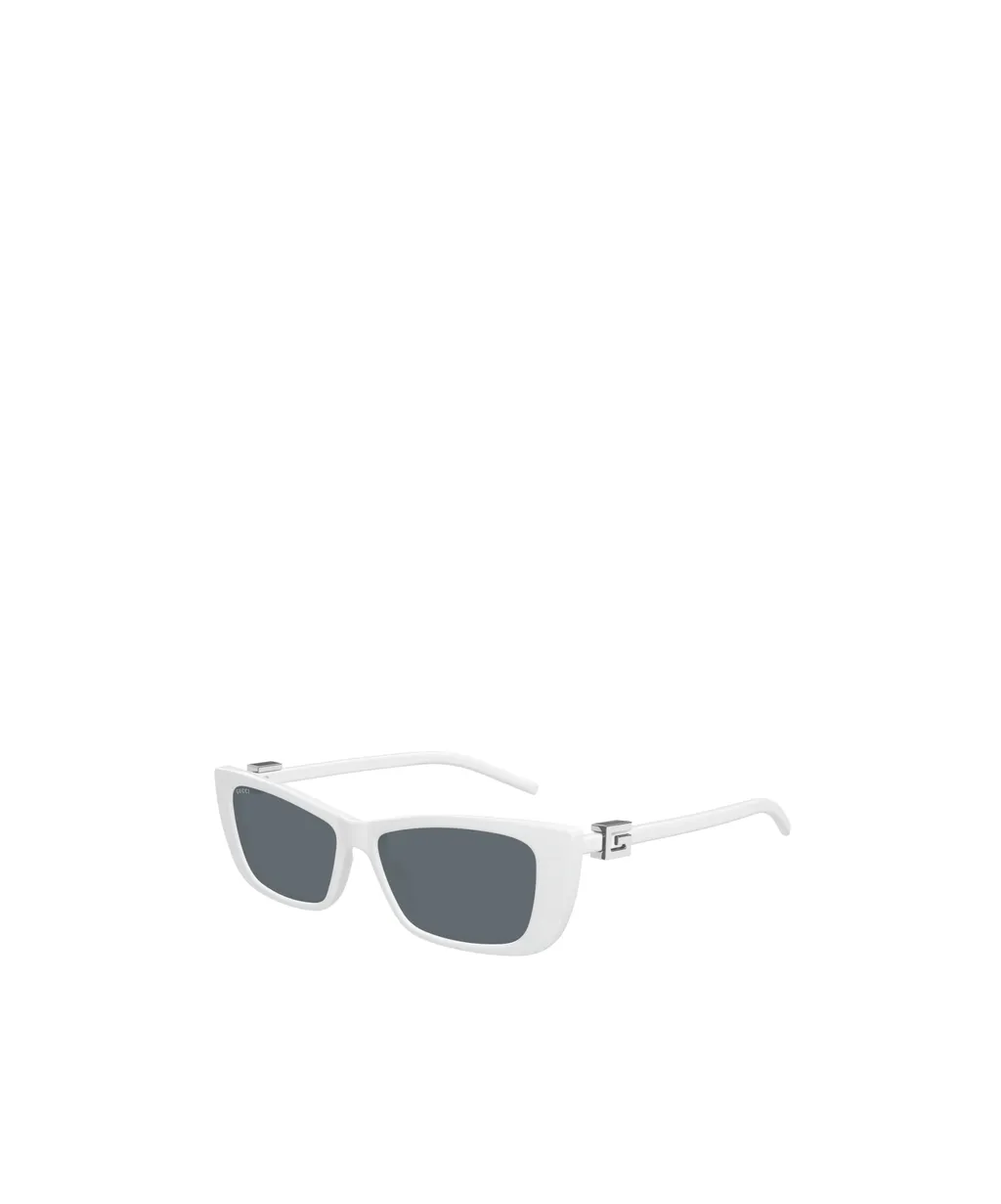 Cat-Eye Frame Sunglasses