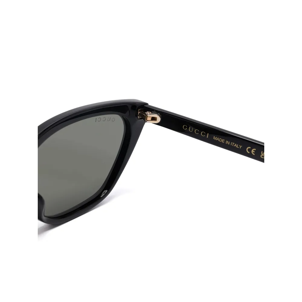 Cat-Eye Frame Sunglasses