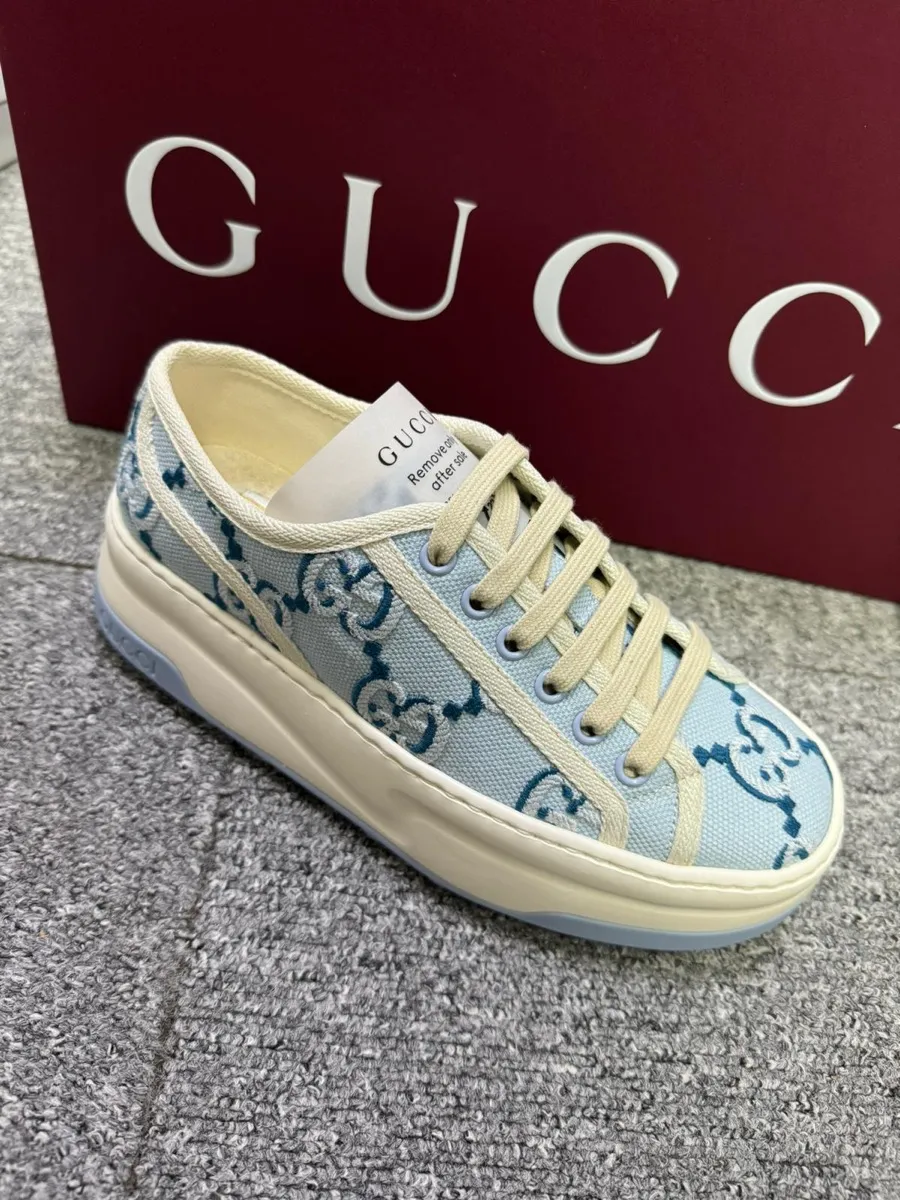 Lace-Up Low-Top Sneakers