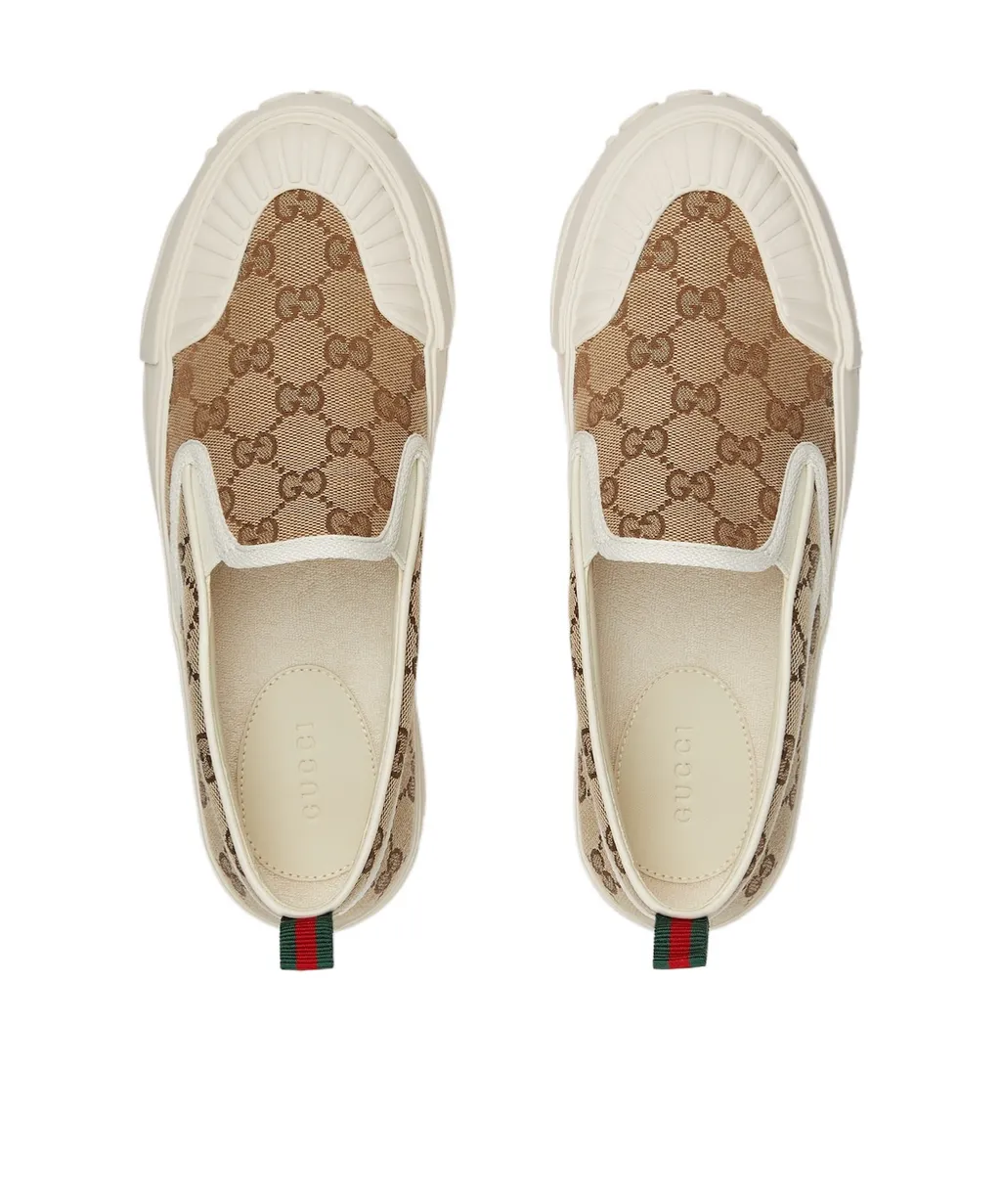 Slip-On Sneaker