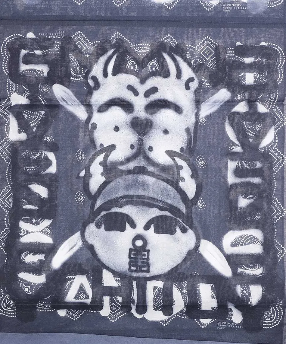 Logo Scarf