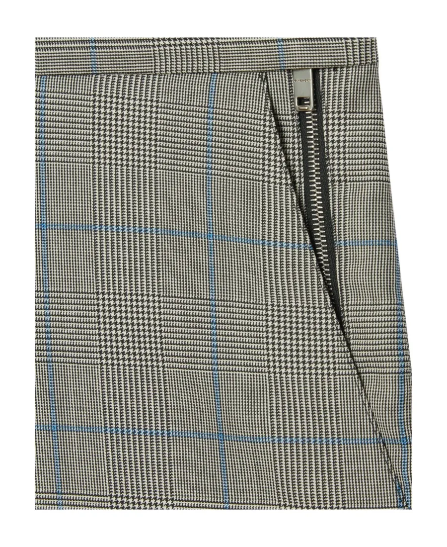 Bermuda In Wool With Prince Of Wales Pattern