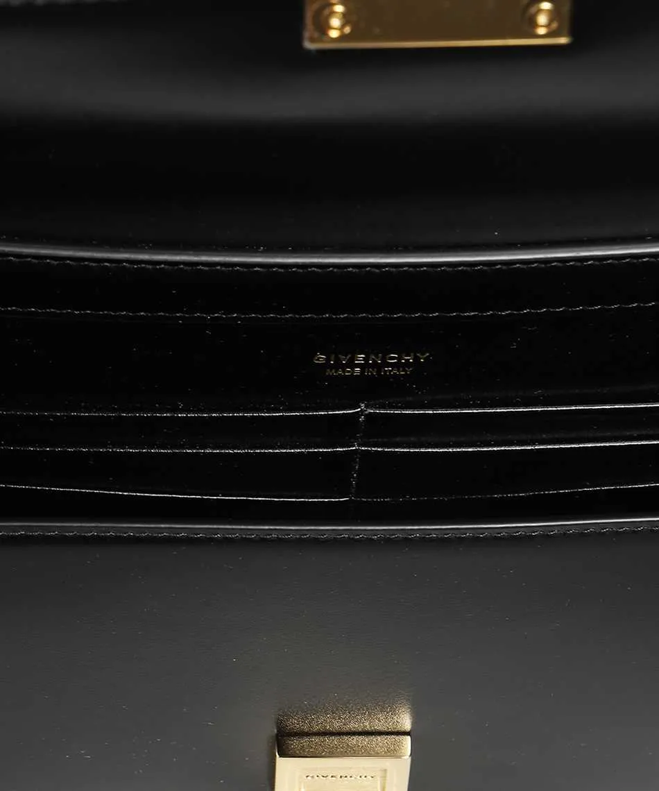 4G Chain Small Shoulder Bag