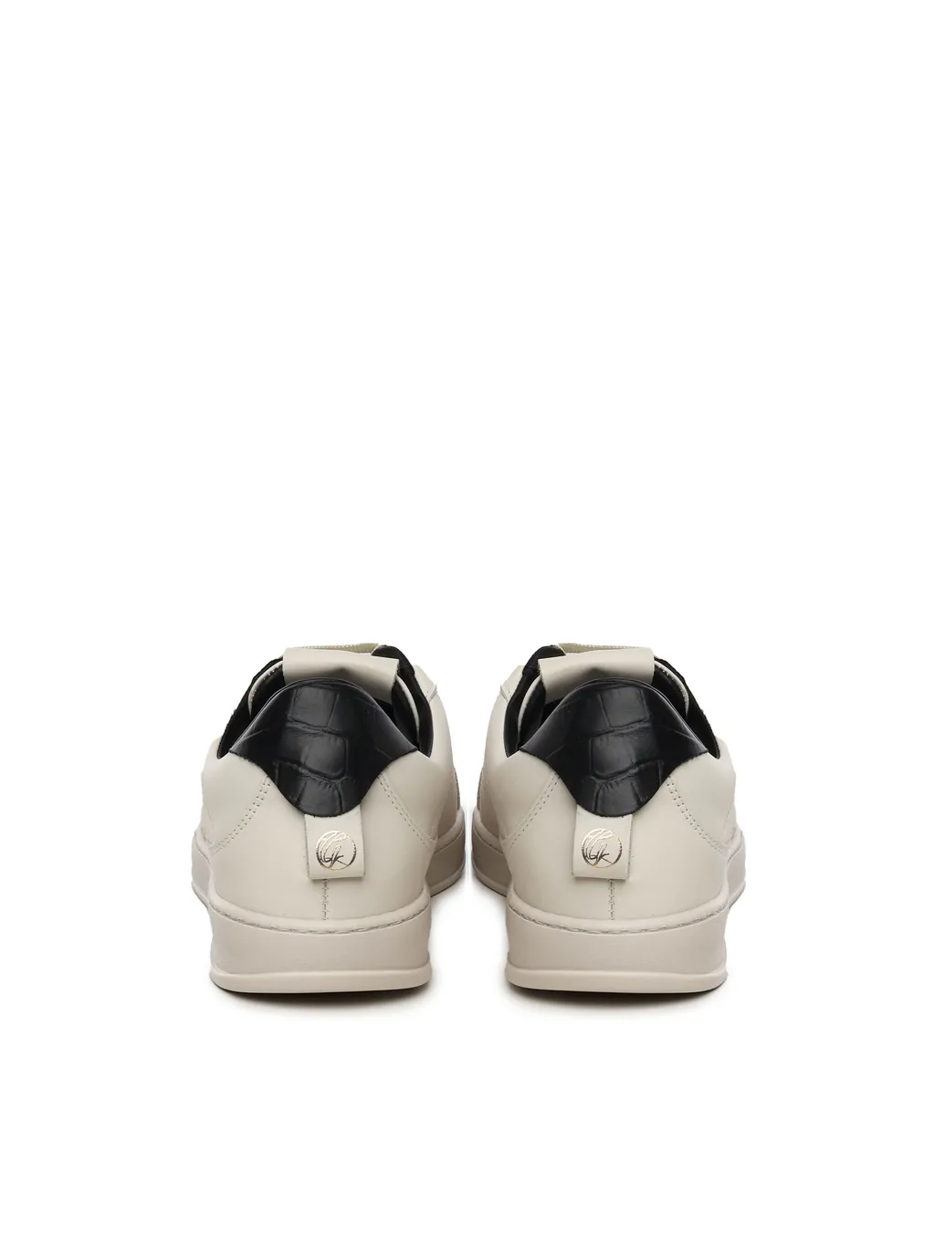 Round Head Low-Cut Sneakers