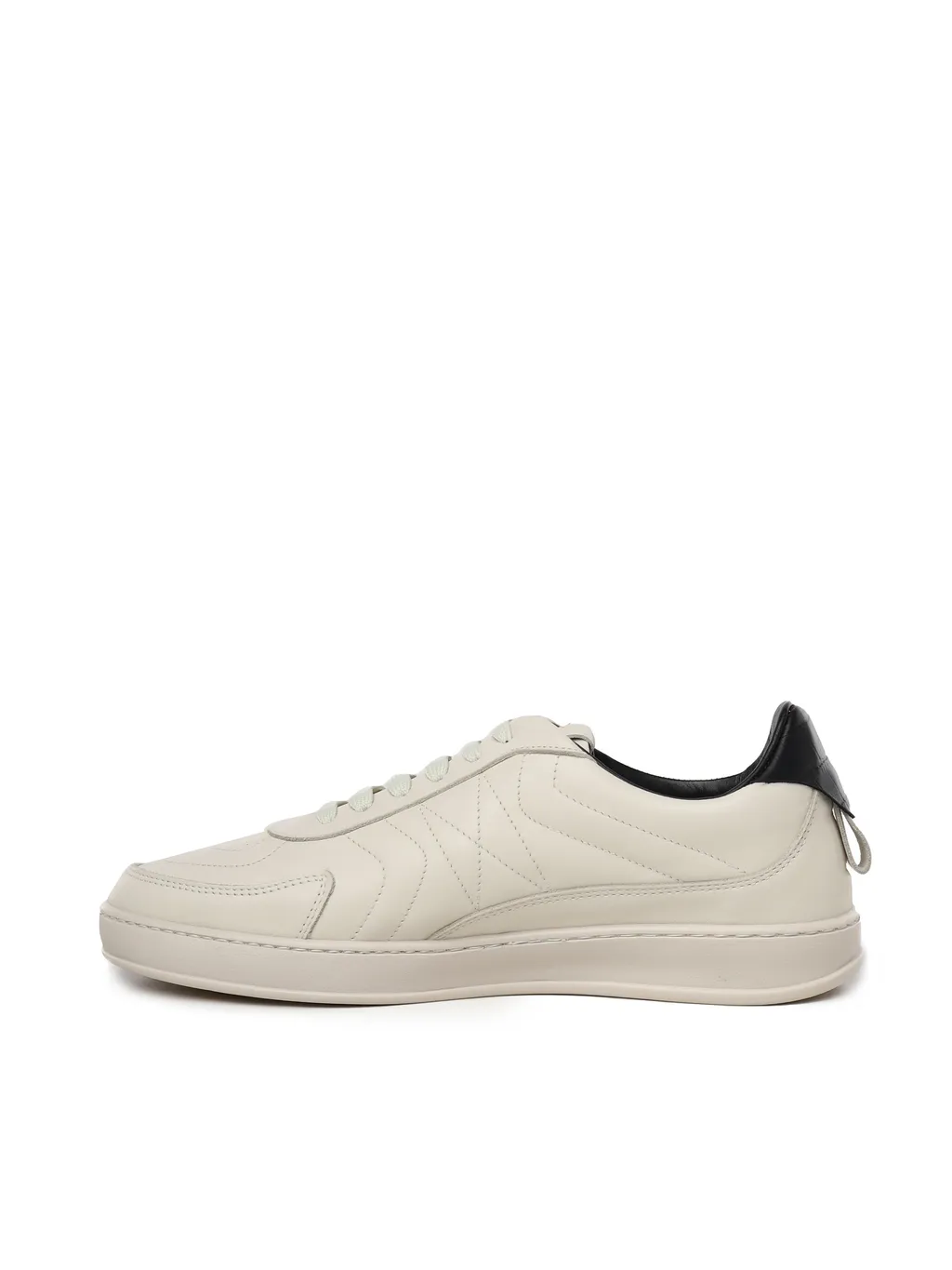 Round Head Low-Cut Sneakers