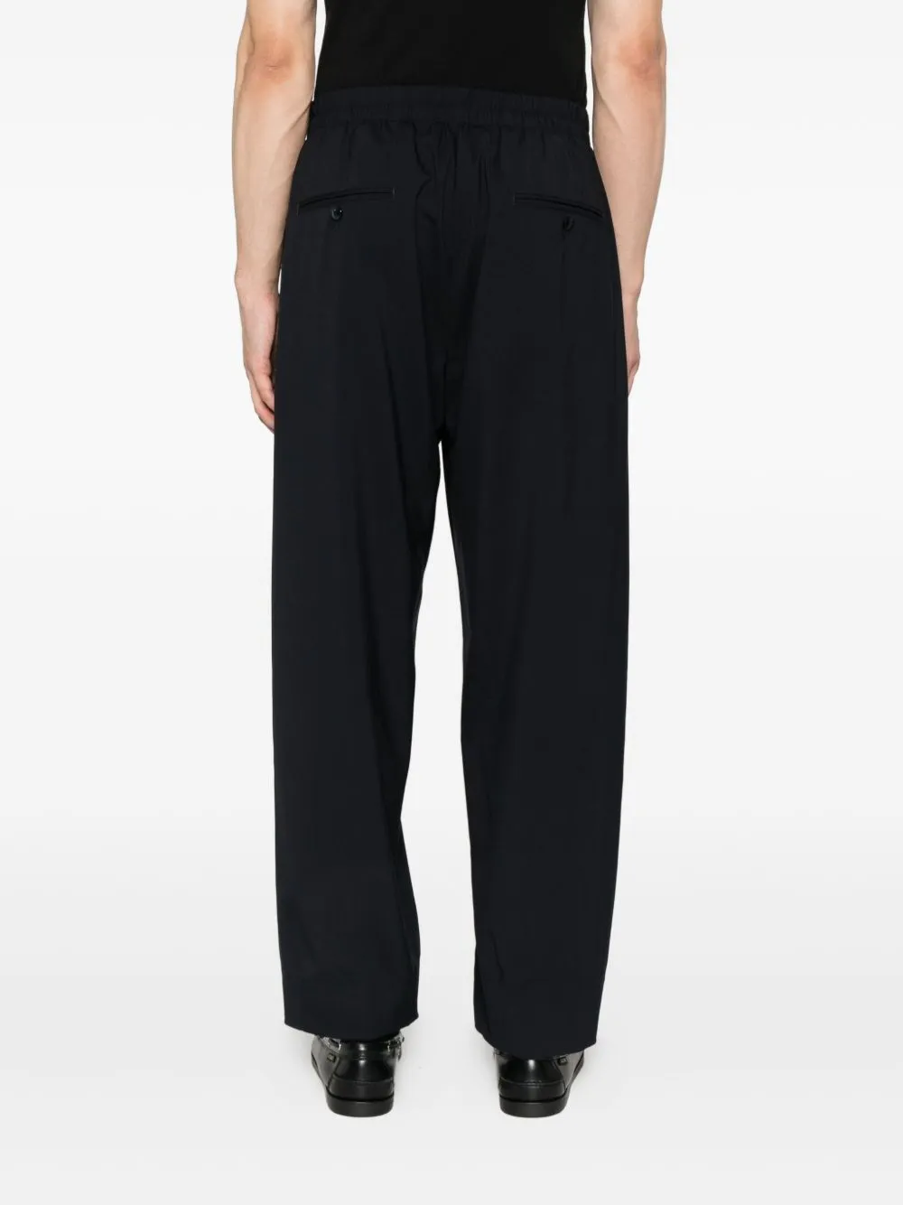 Button Detailed Pleated Pants