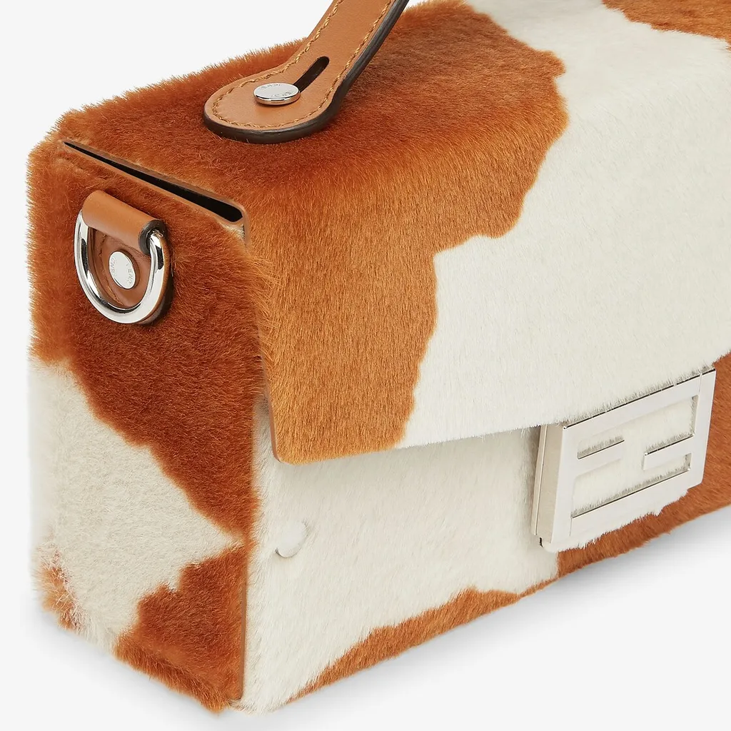 Soft Trunk Baguette