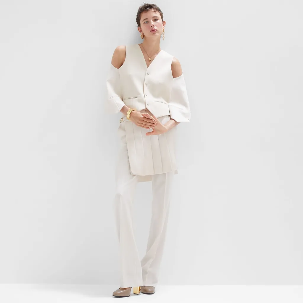 Cape-Effect Deconstructed Vest