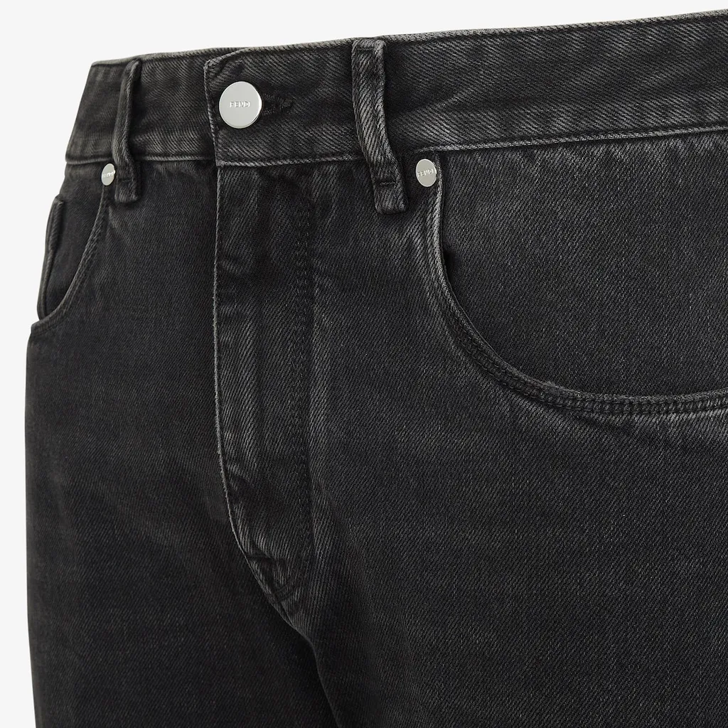 Logo Patch Straight-Leg Jeans