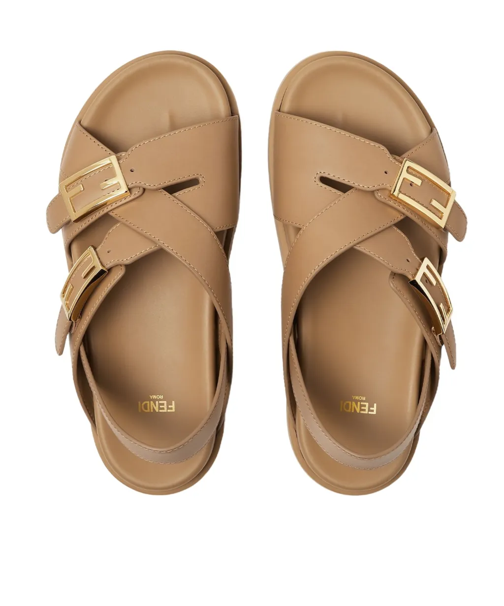 Feel Cross-Over Slides
