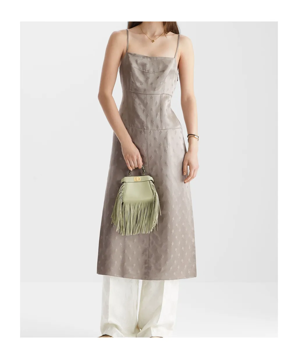 Floral Detailed Sleeveless Midi Dress