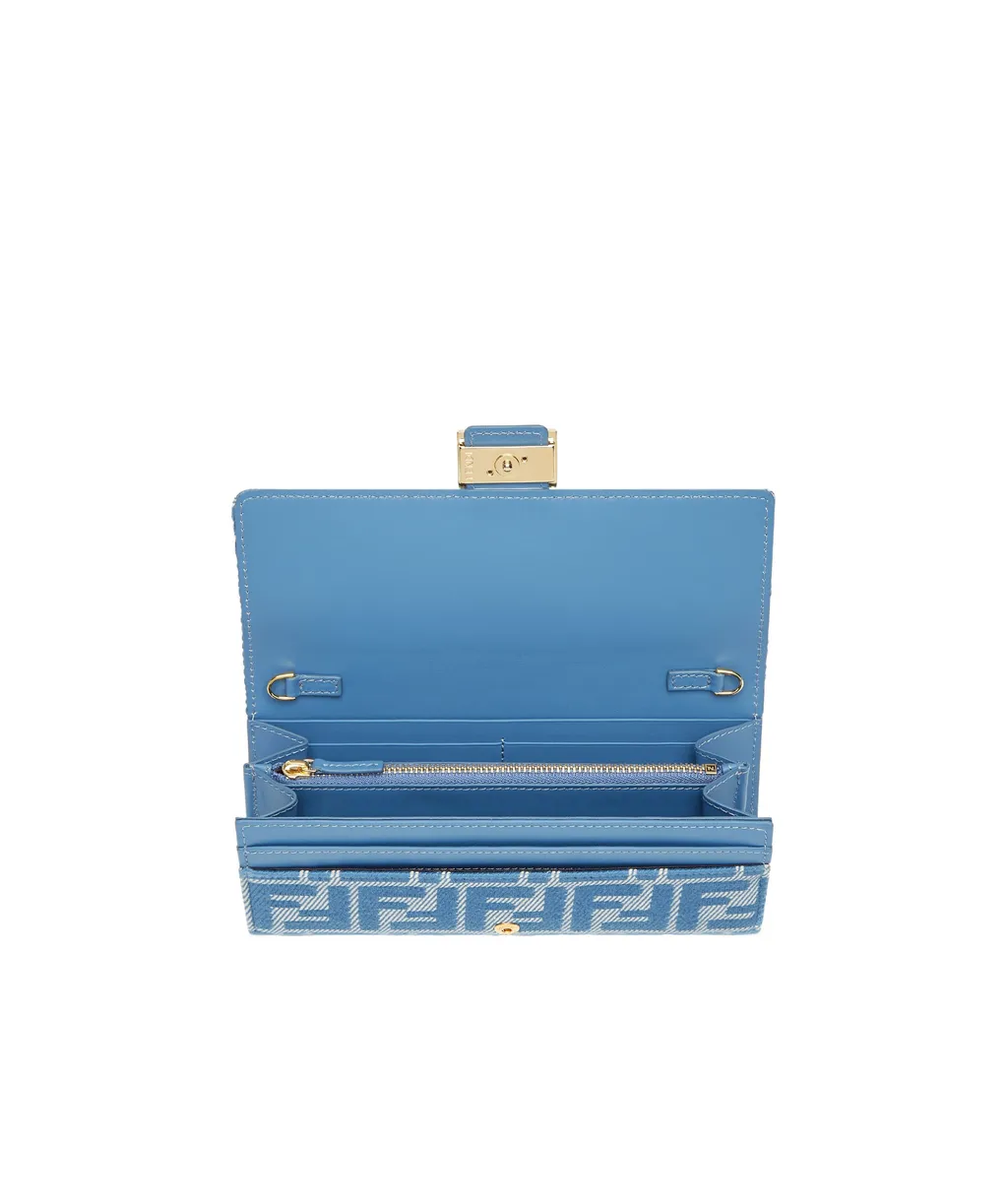 Baguette Continental Chain-Linked Wallet