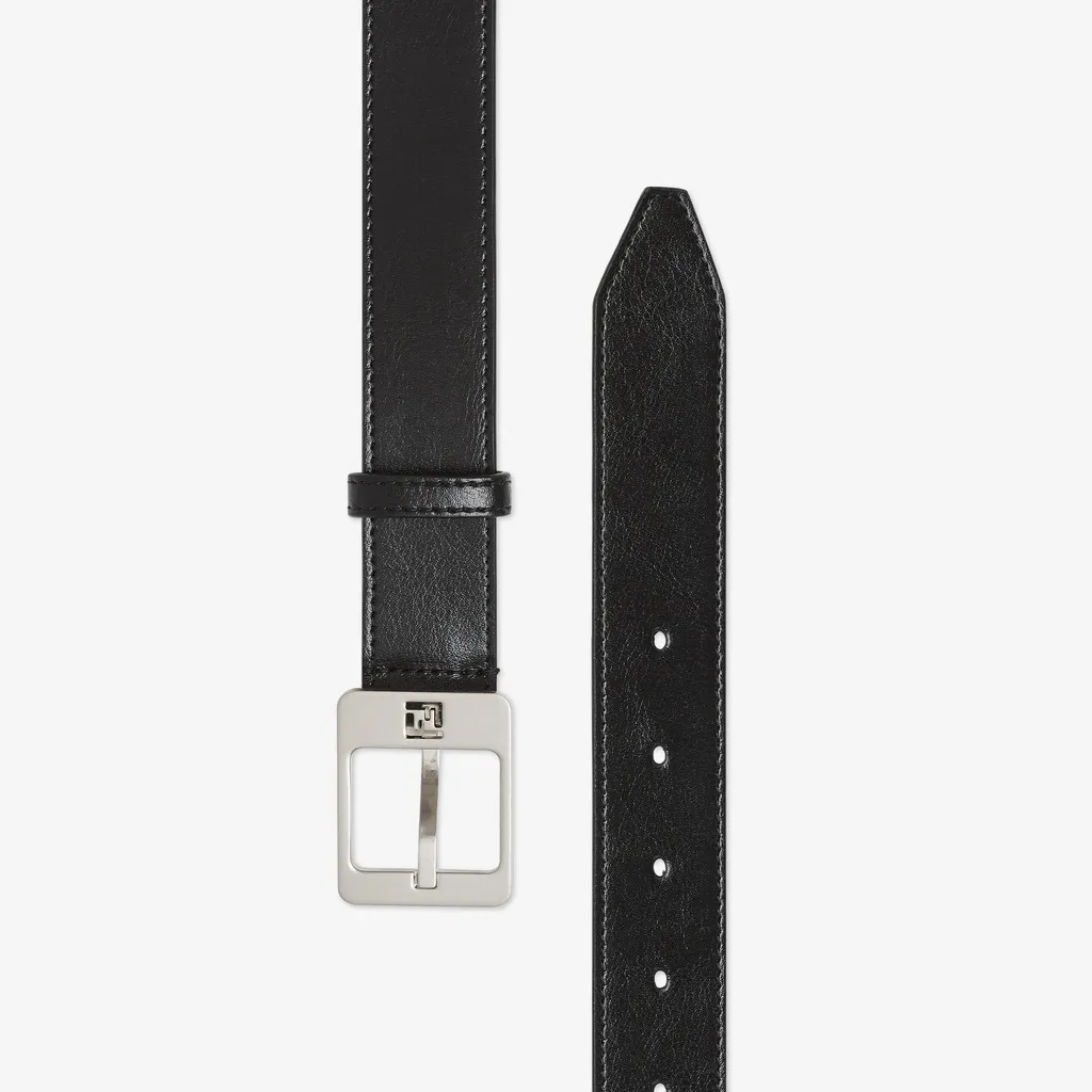 Buckle Decorated Belt